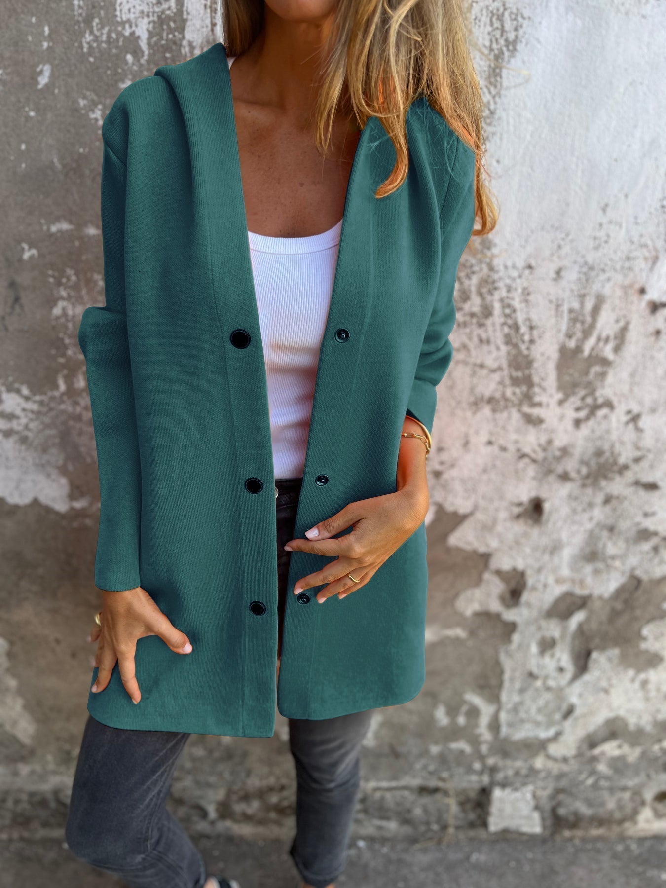 Norah | Veste à capuche décontractée à bouton unique