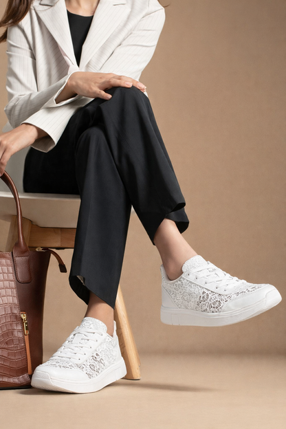 Liena | Baskets à lacets fleuries