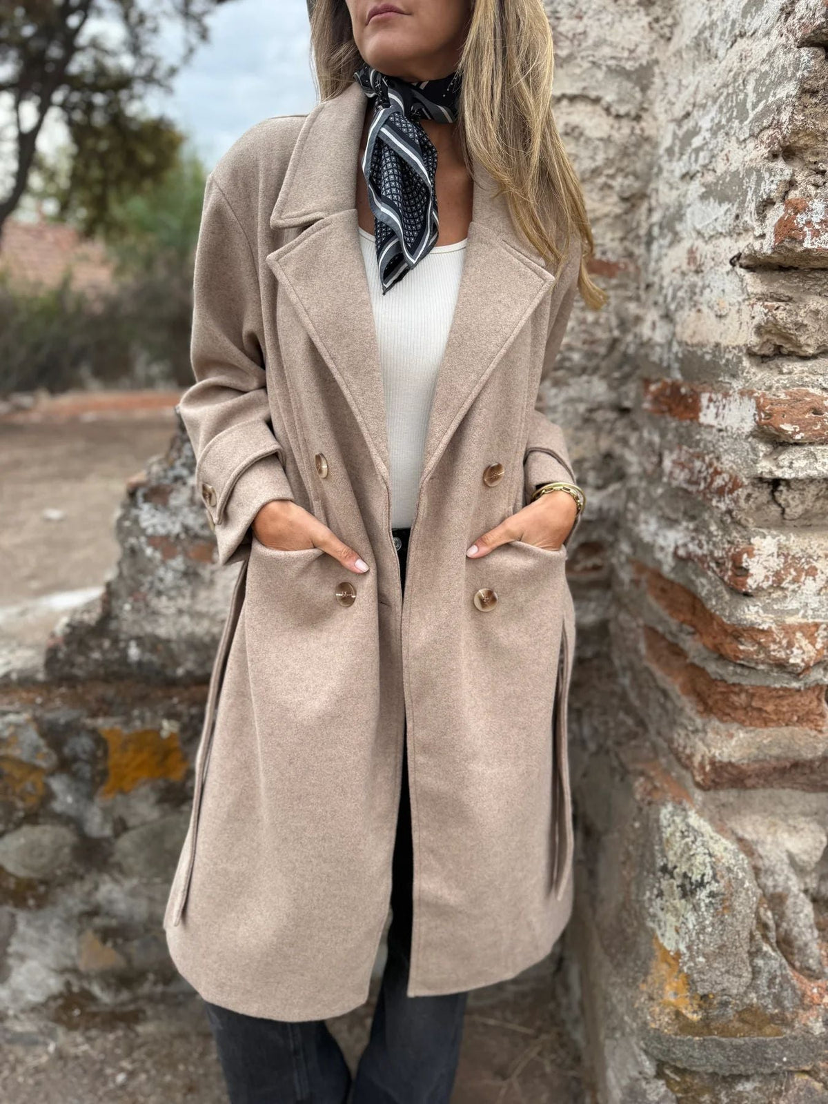 Suki | Veste en mélange de laine à lacets