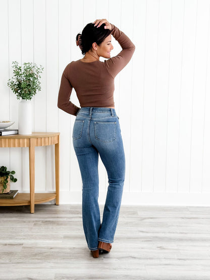 Jennie | Jean Bootcut avec contrôle du ventre