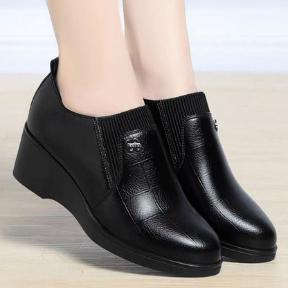 Bottines Éléguantes à Talon Wedge en Cuir