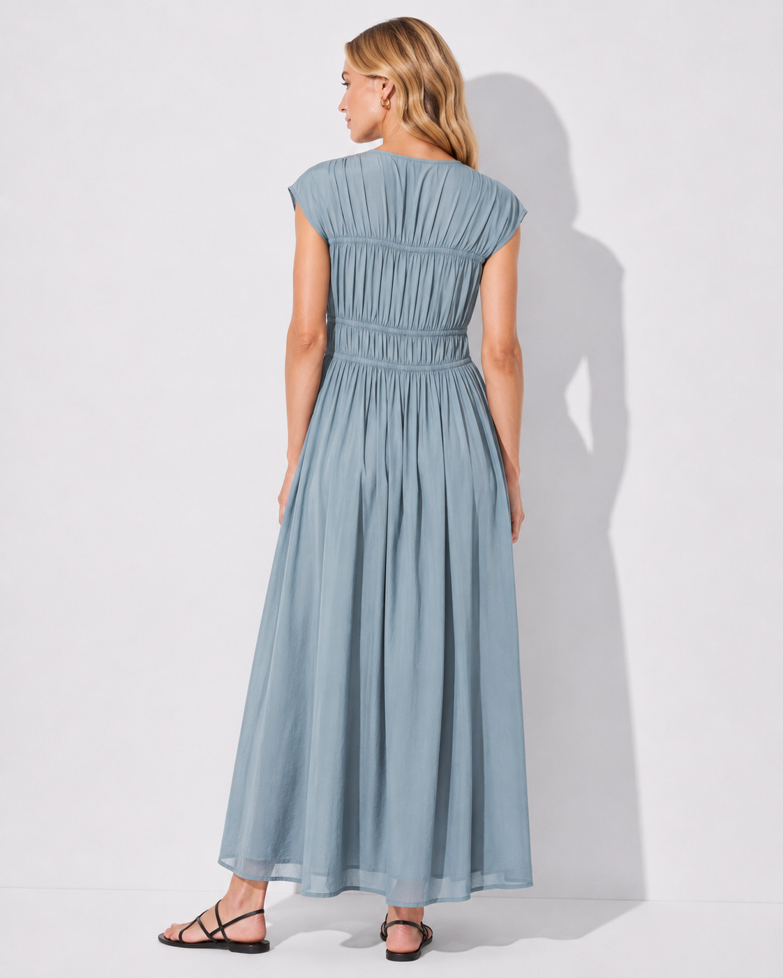 ATELIER | Robe d'été à cordon avec pompons Boho