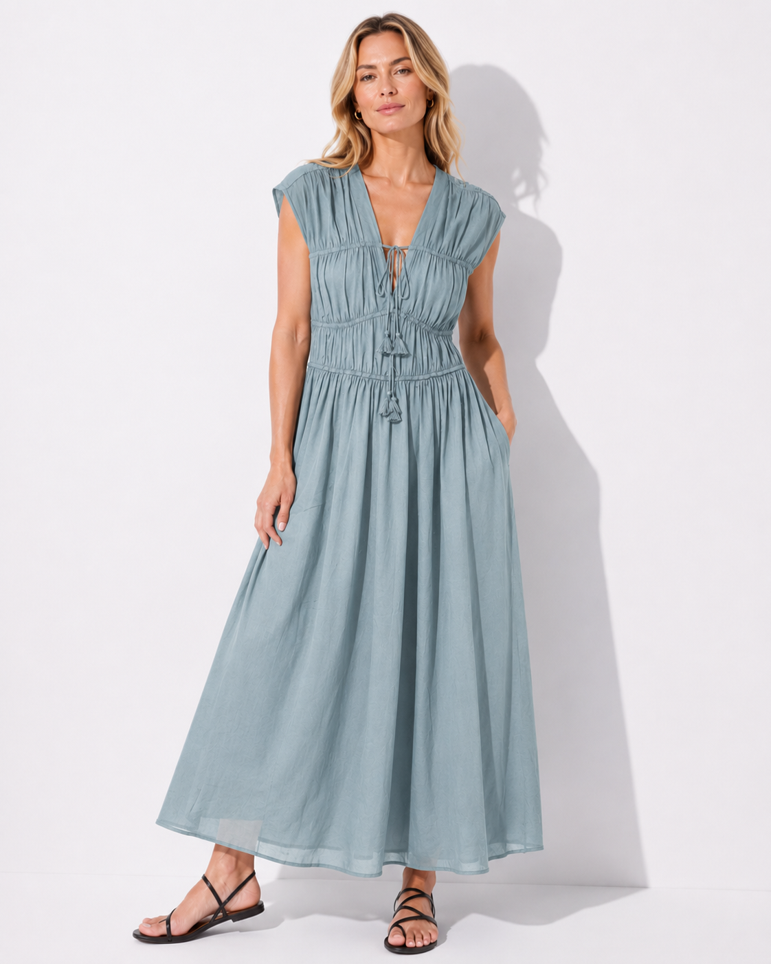 ATELIER | Robe d'été à cordon avec pompons Boho