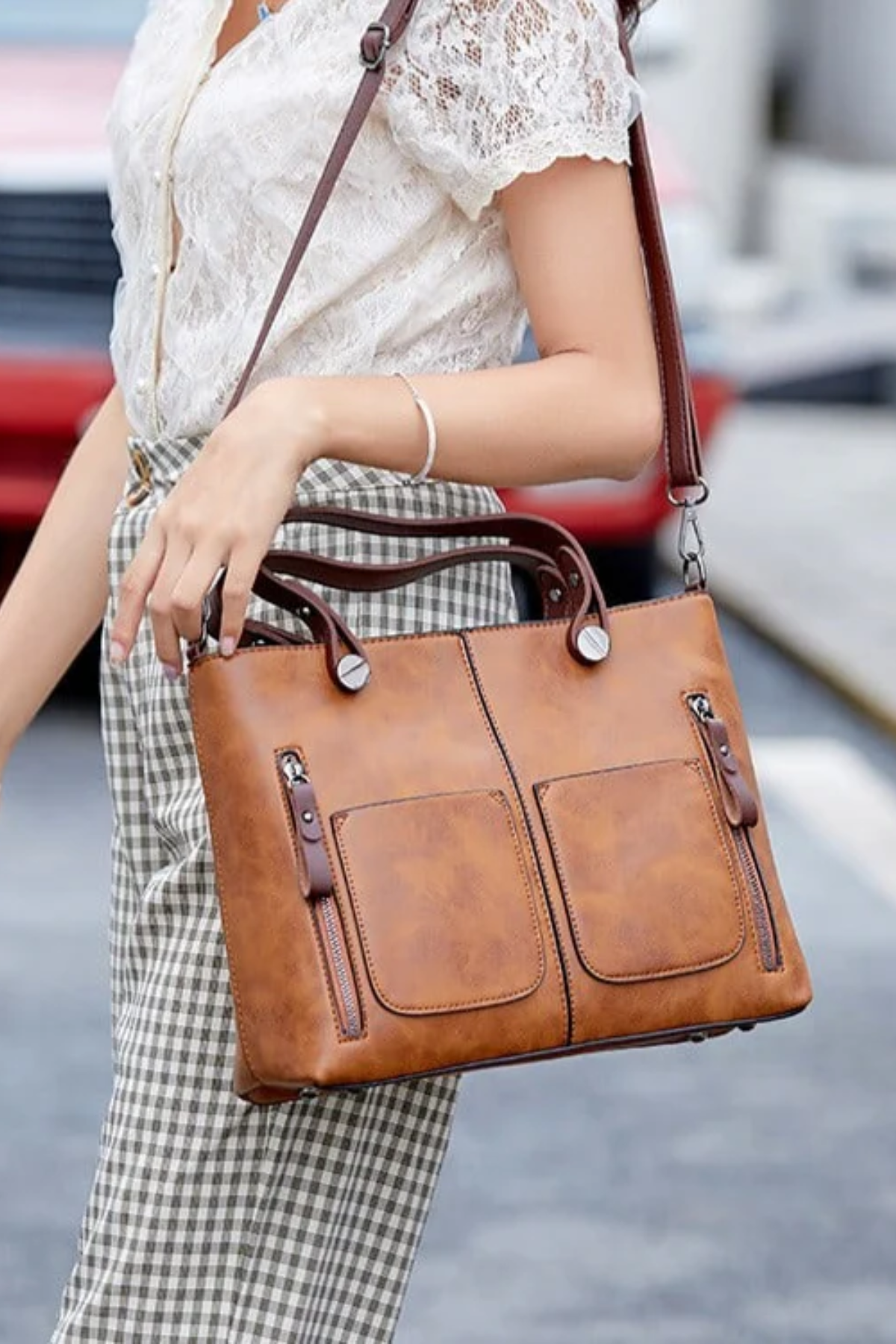 Sac Bandoulière Britney en Cuir – Élégant et Intemporel