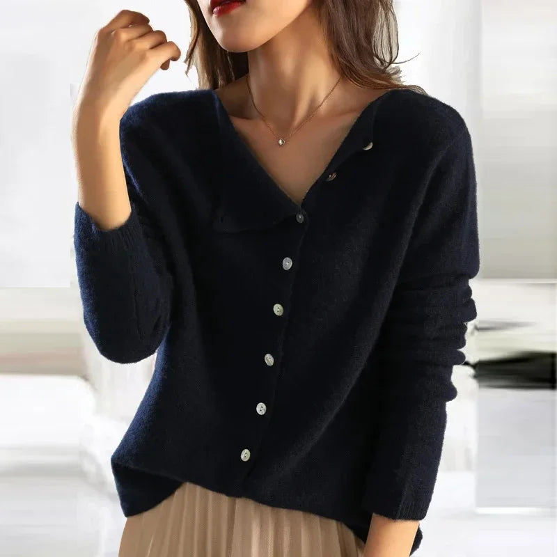 ATELIER | Cardigans Tricotés au Design Élégant avec Boutons