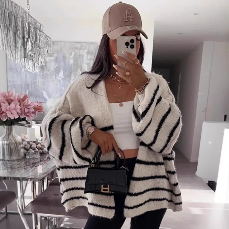 Trinité | Cardigan vintage à rayures en tricot avec décolleté en V