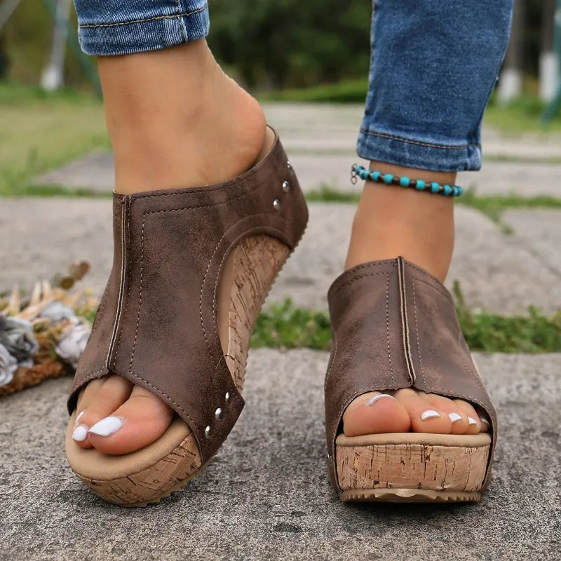 Jaycee | Sandales à talon compensé ouvertes Vintage
