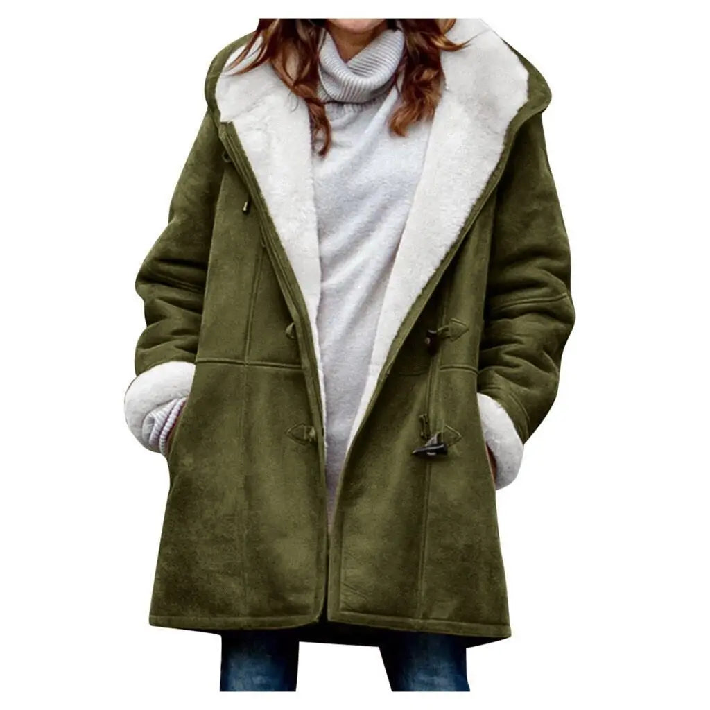 Celestine | Boucle en corne de vache avec poches, capuche en polaire