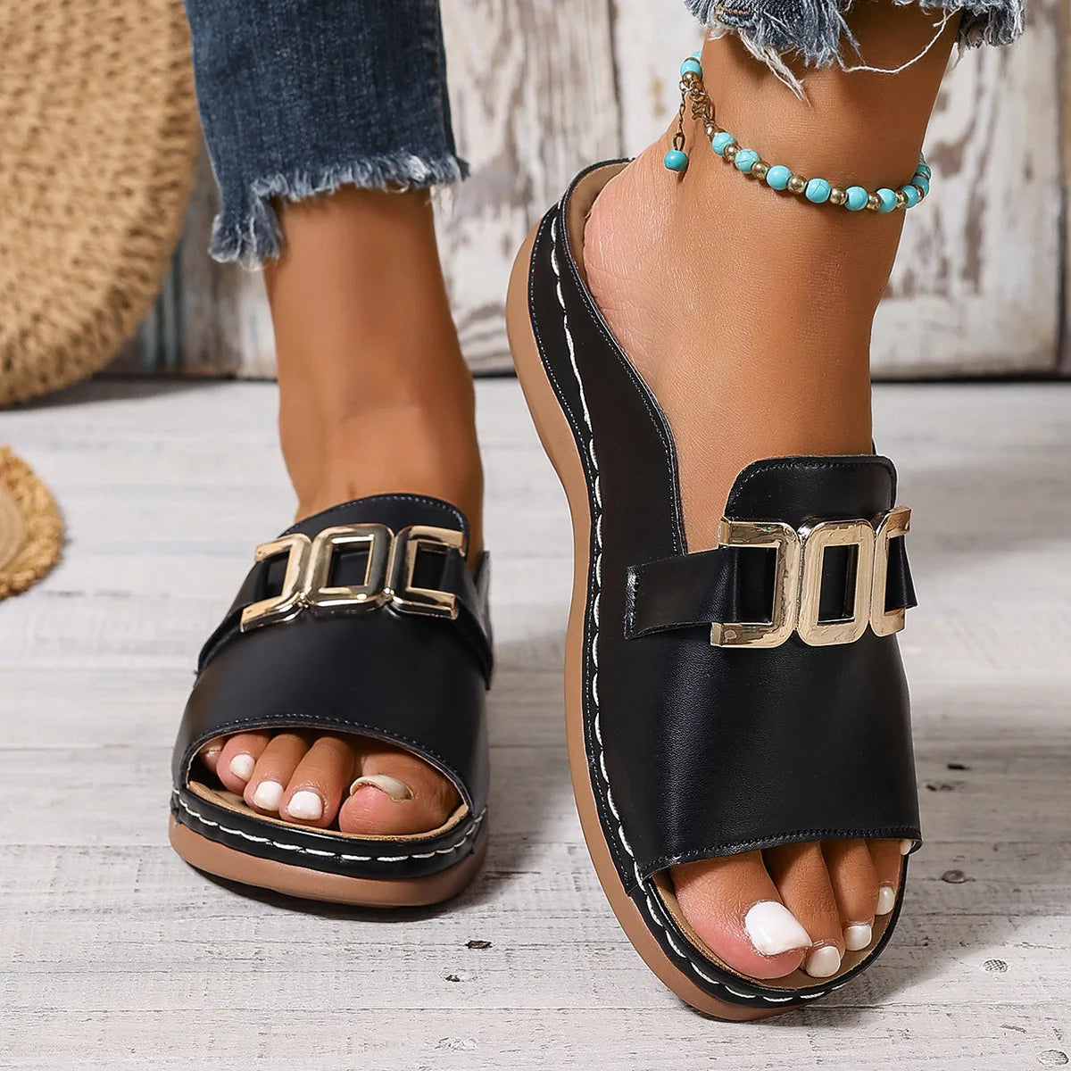 Mina | Sandales Cool à Boucle Métallique Simple