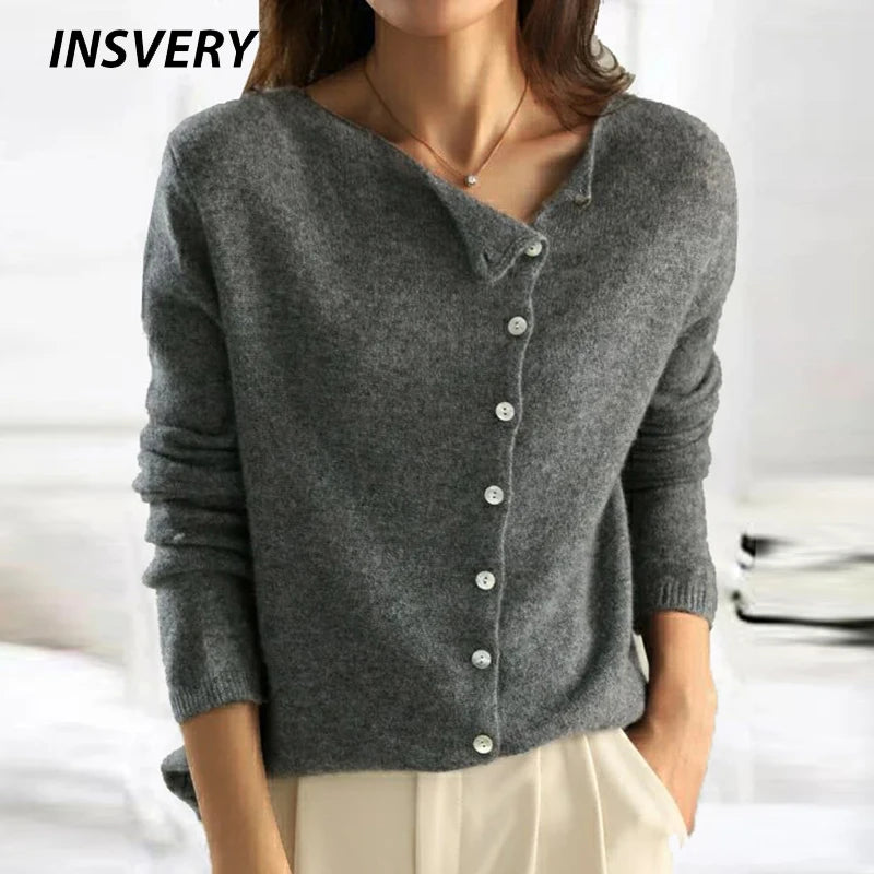 ATELIER | Cardigans Tricotés au Design Élégant avec Boutons