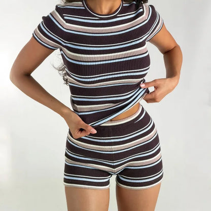 ATELIER | Gestreiftes zweiteiliges Damen-Set mit Crop-Top und Shorts