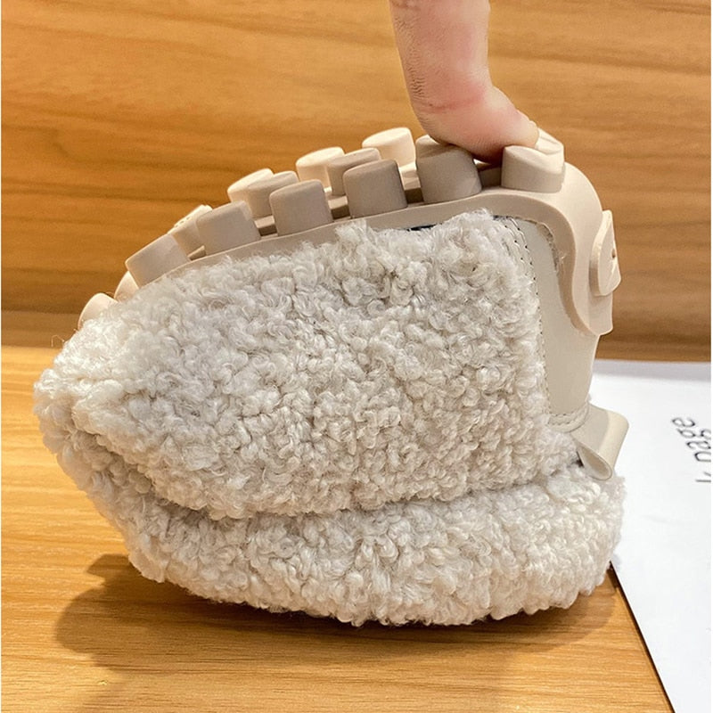Arielle - Chaussures en peluche avec semelle antidérapante