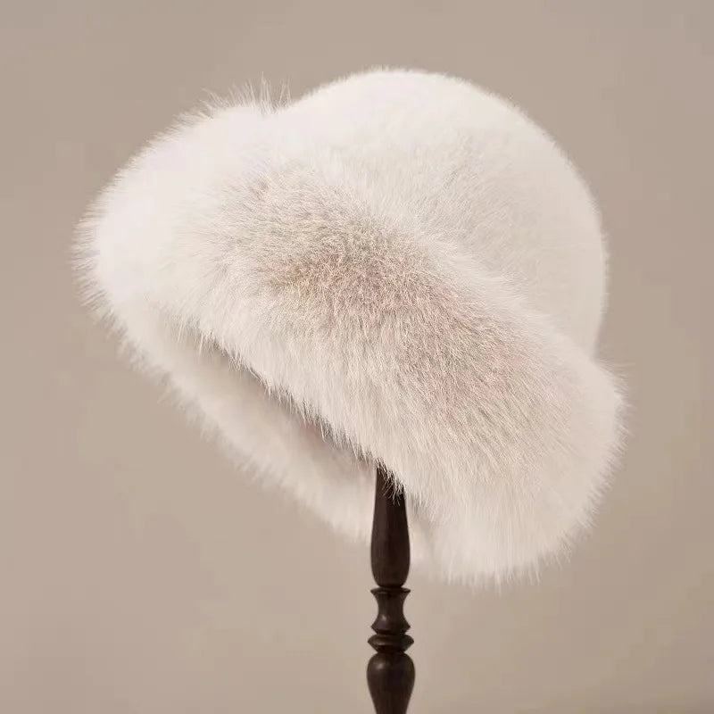 Béryl | Élégante Bonnet en Fourrure