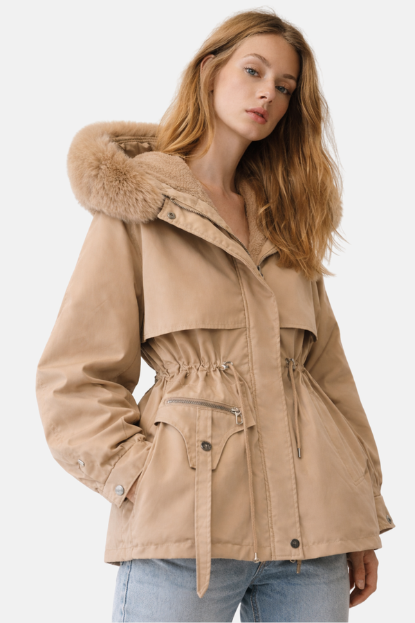 ERIKA – Manteau d'hiver élégant avec fourrure