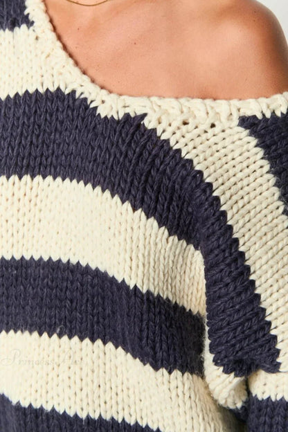 Pull doux rayé décontracté à épaules dénudées