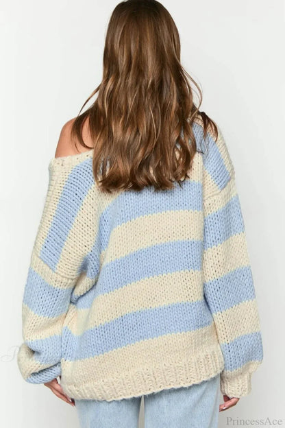 Pull doux rayé décontracté à épaules dénudées
