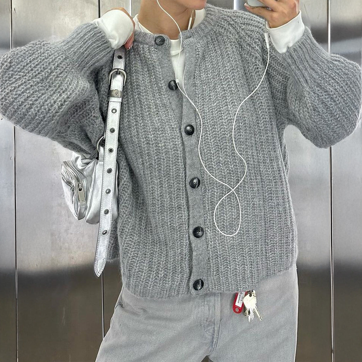 Noa | Pull boutonné minimaliste