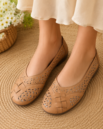 Zia | Chaussures Plates Perforées à Enfiler