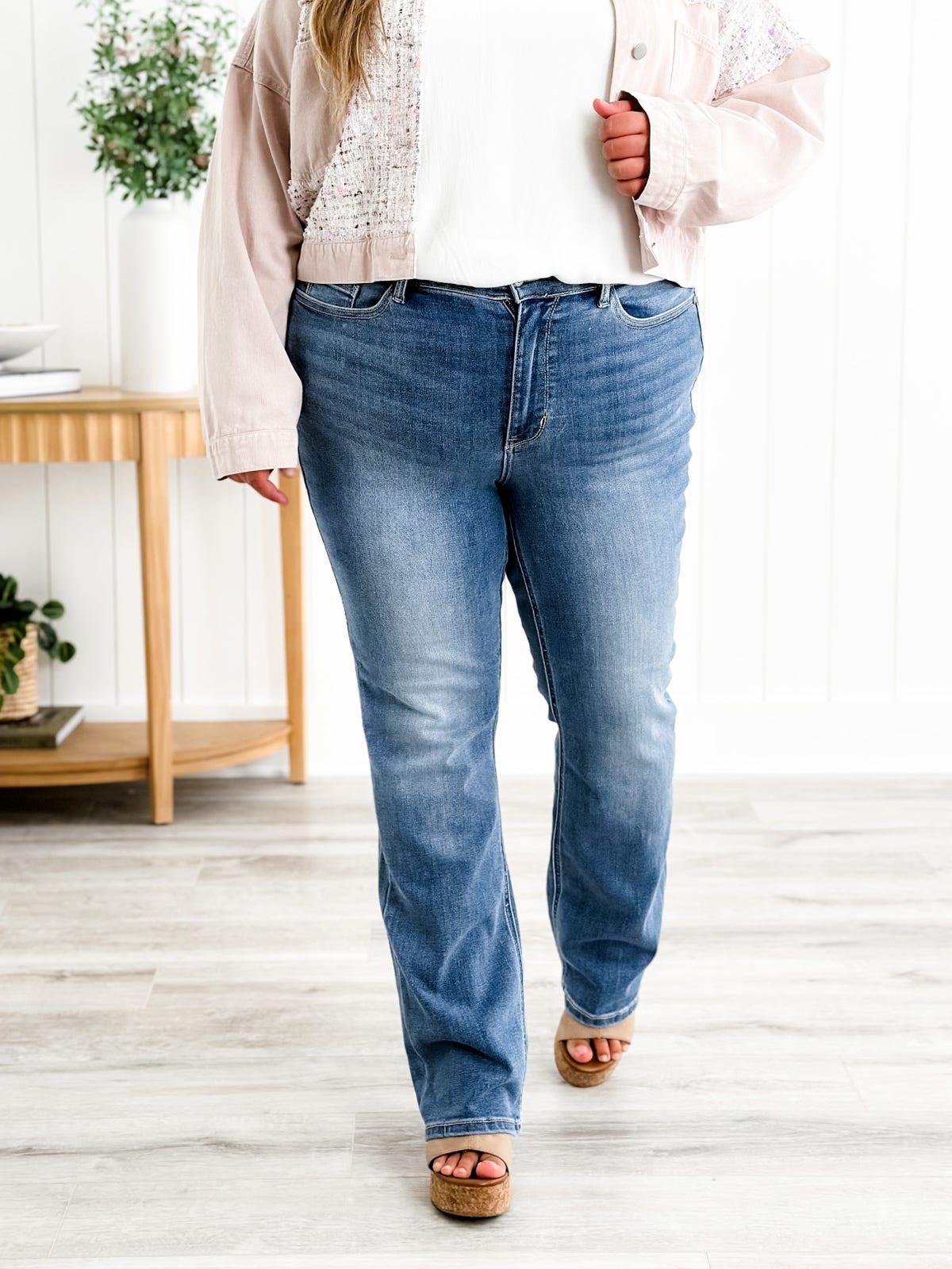 Jennie | Jean Bootcut avec contrôle du ventre