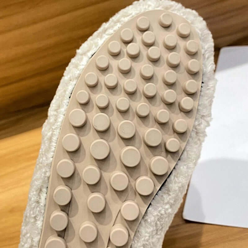 Arielle - Chaussures en peluche avec semelle antidérapante